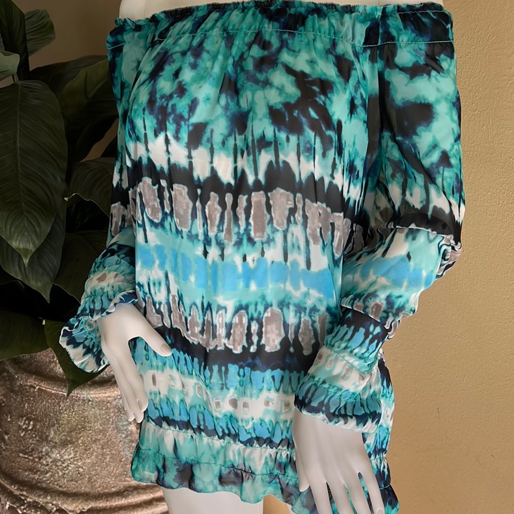 Multi blueprint sheer polyester top